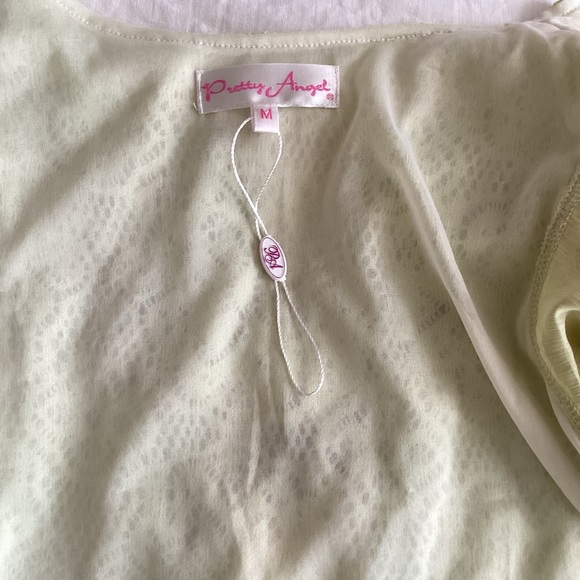 Pretty Angel Green Beads Lace Top SZ M - Picture 4 of 5